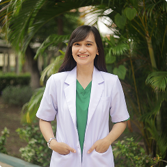 Dr. Olivia Martins